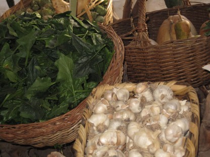 toyan spinach, garlic and squash